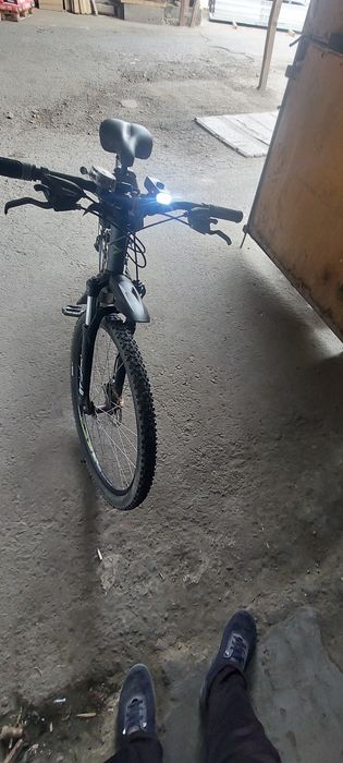 Велосопед спортивнй