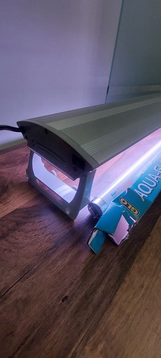 Lampa pentru Acvariu Noua 60 Cm + Tub neon Separat