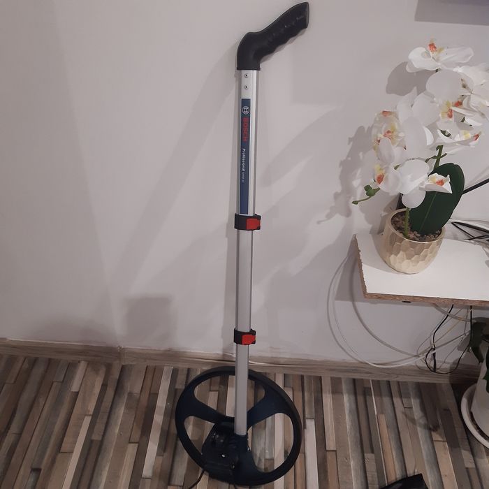 Не различим от нов