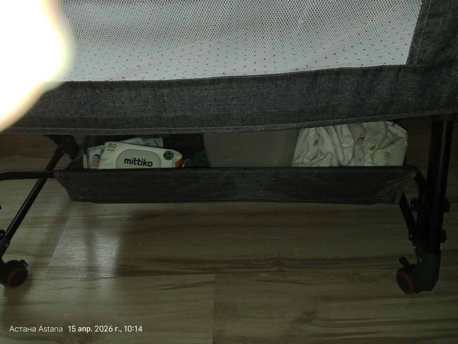 Приставная кроватка