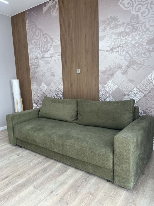 Продам ноаый диван