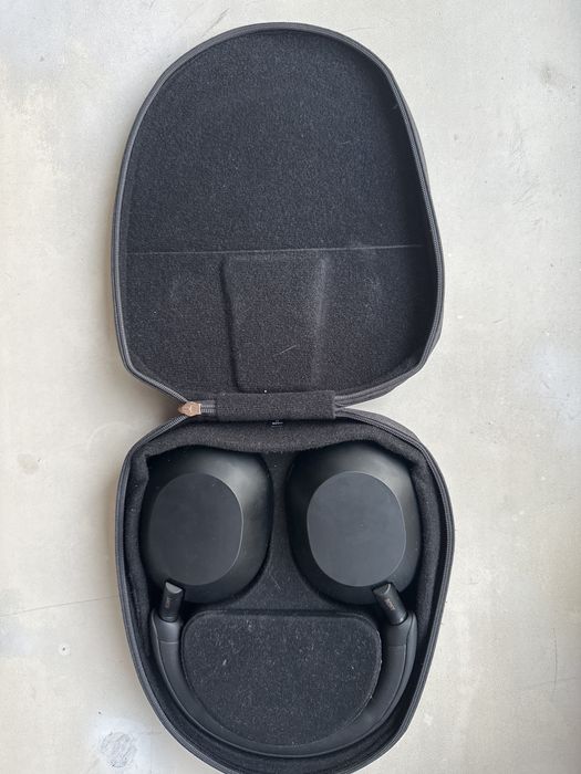 Наушники Sony WH-1000XM5