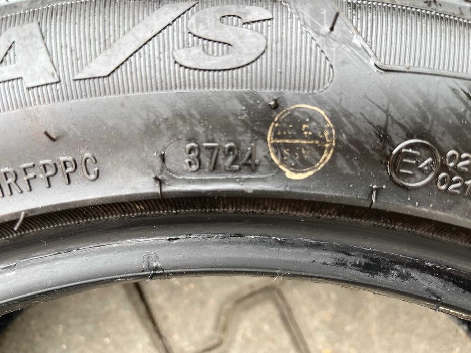 Anvelope vara si all season 205/55/R17