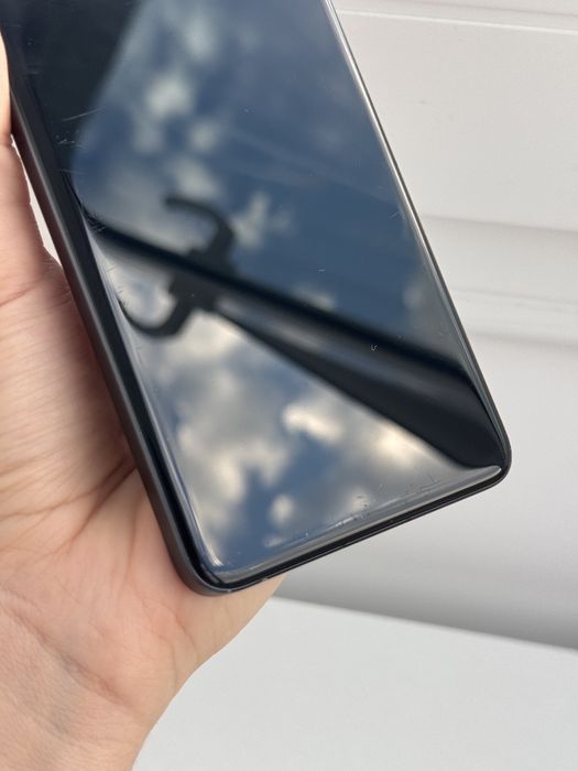 Vivo x200 ultra 16/512 Doar 36 de cicluri de încărcare a bateriei!