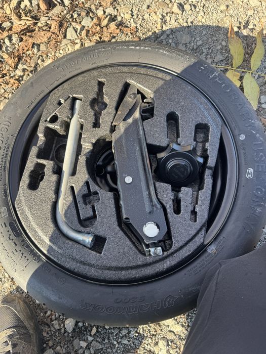 Резервна гума тип патерица 16ка 5х112