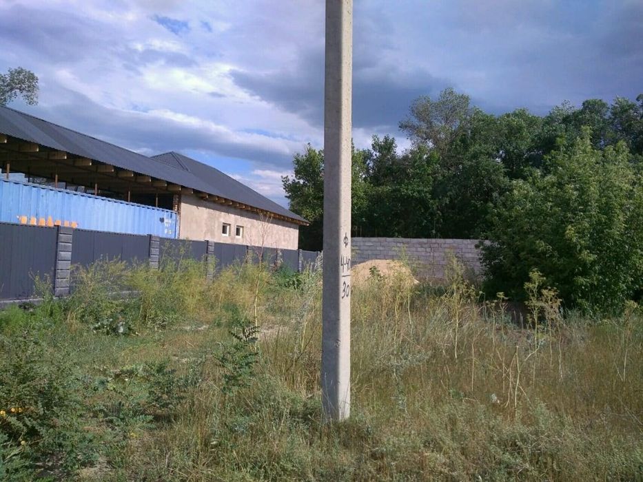 Срочно продам участок с фундаментом