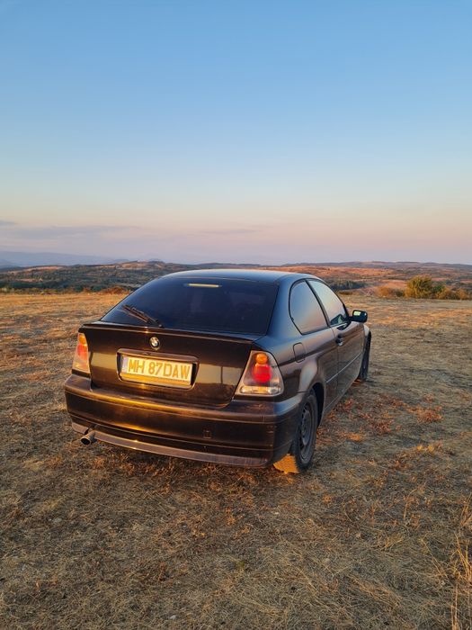 Vând BMW E 46 316 i