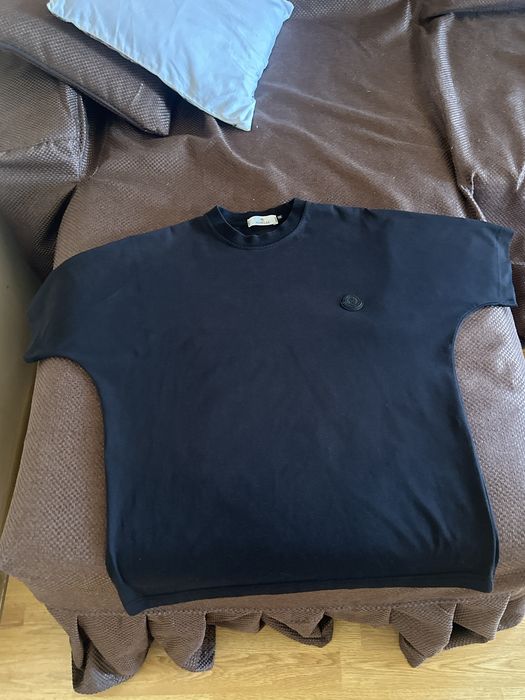 Tricou moncler elegant