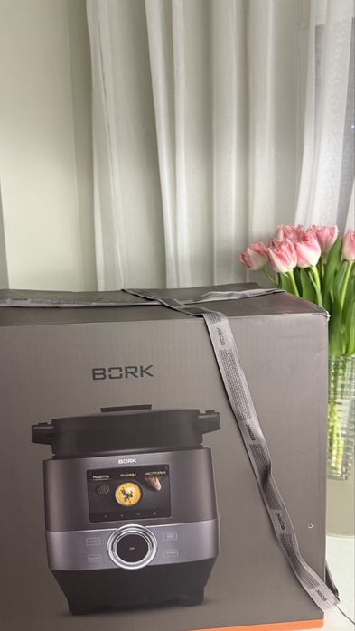 Bork U 810 смартшеф