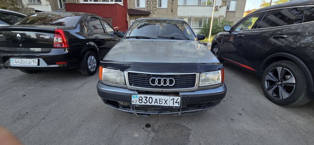 Продам ауди 100с4