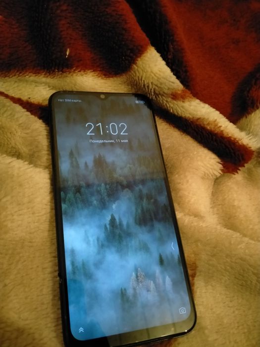 Продаю телефон ZTE в отличном состояние