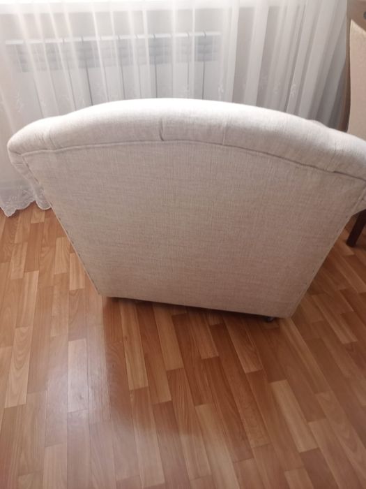 два кресла, в отличном состоянии