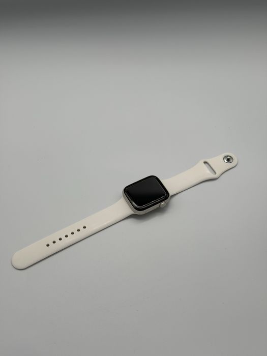 Apple Watch SE 44mm / PhoneLab
