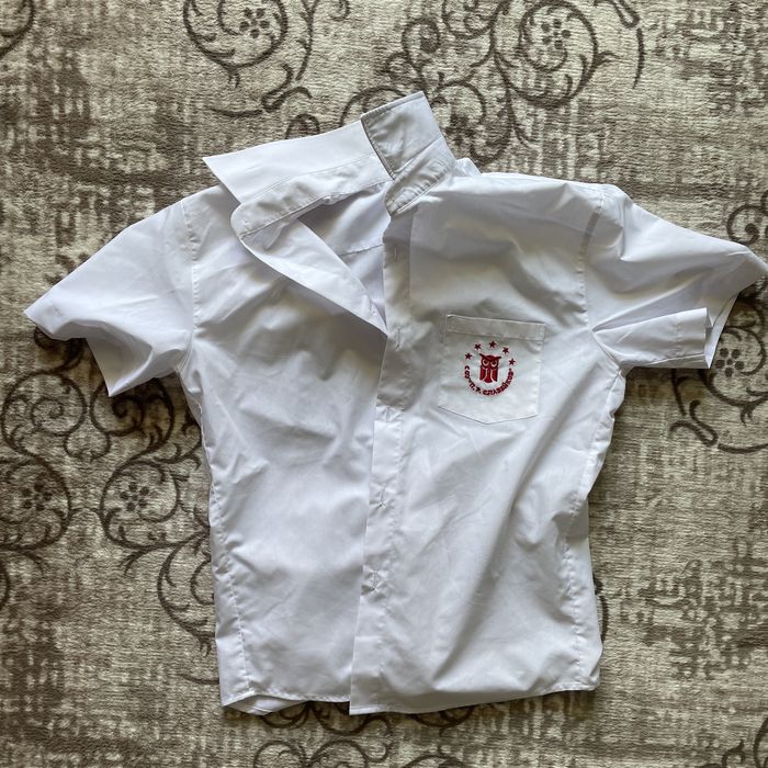 Униформа Мъжки екип костюм с емблема  П.Р.Славейков