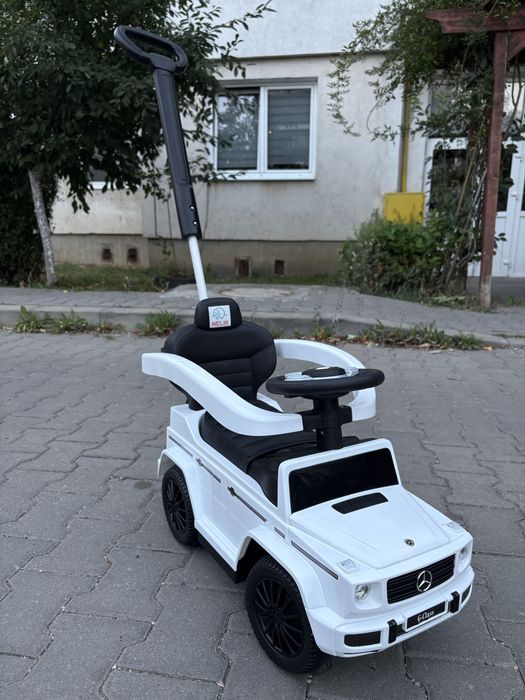 Masinuta mercedes de impins