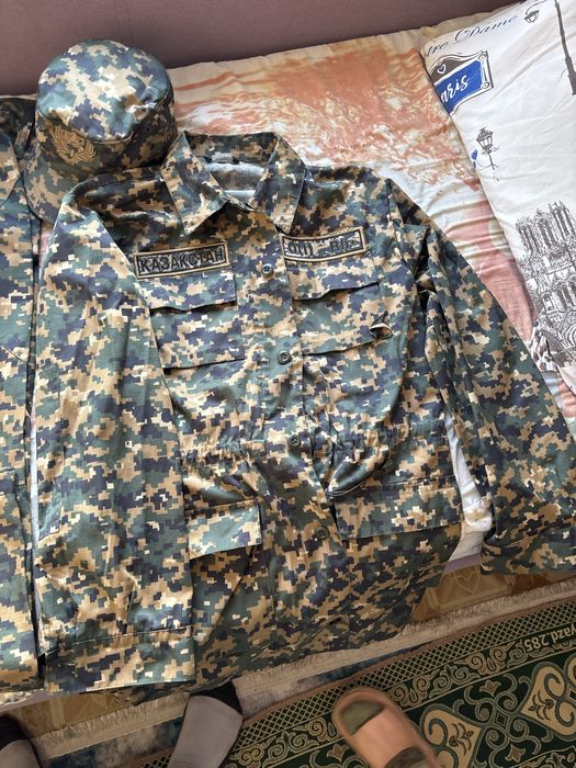 Военная форма.