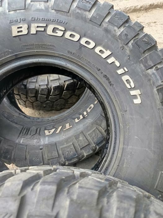 255/85/16 4броя BfGoodrich Mud-Terrain T/A.Гумите са в перфектно състо