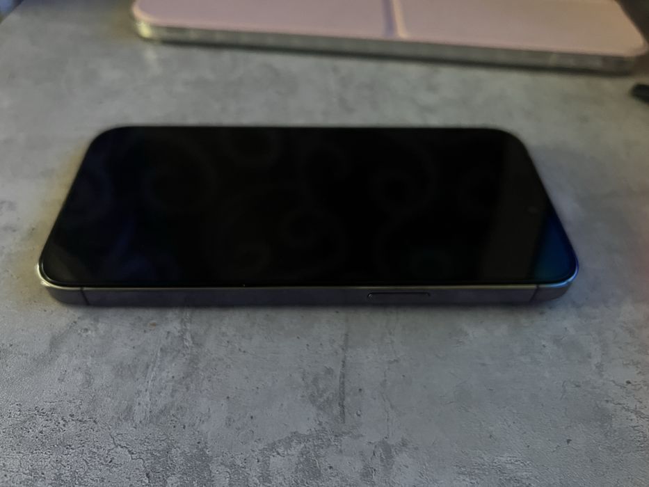 Продам Iphone 14 pro Max