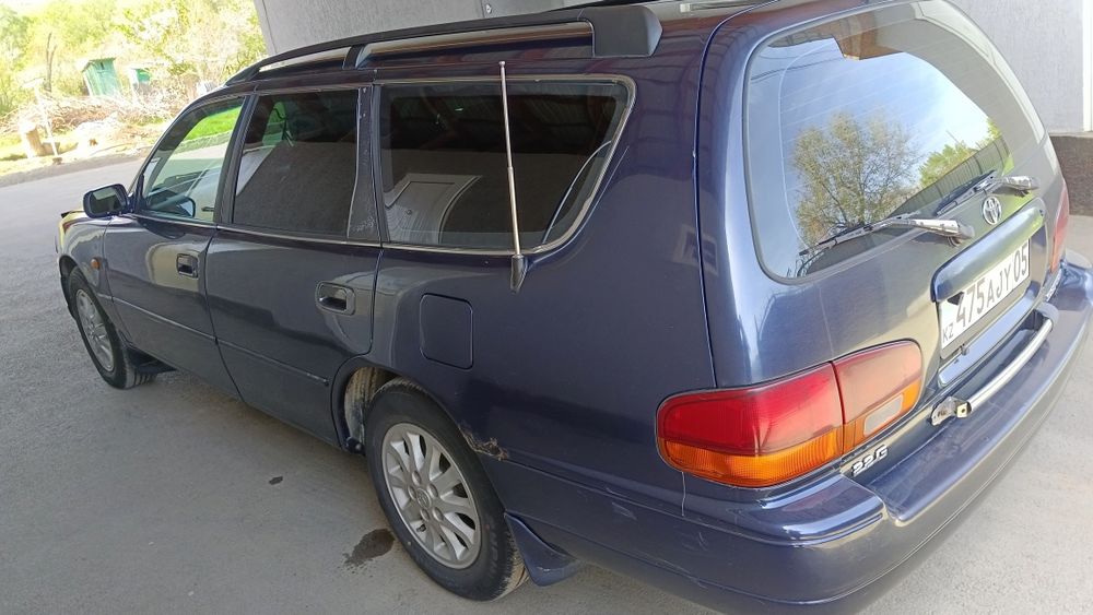 Таета скептр 1994г 2.2