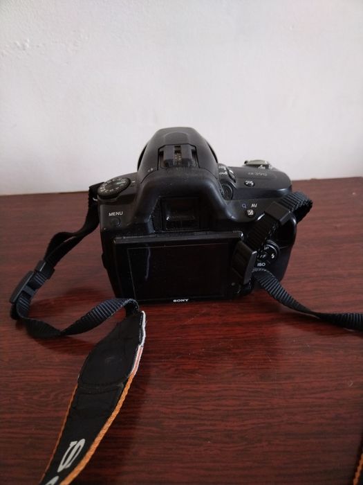 Продаётся фотоаппарат Sony.