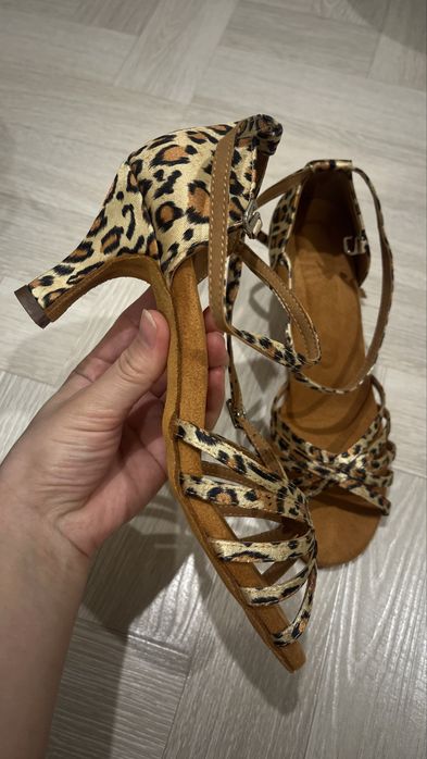 Туфли для танцев