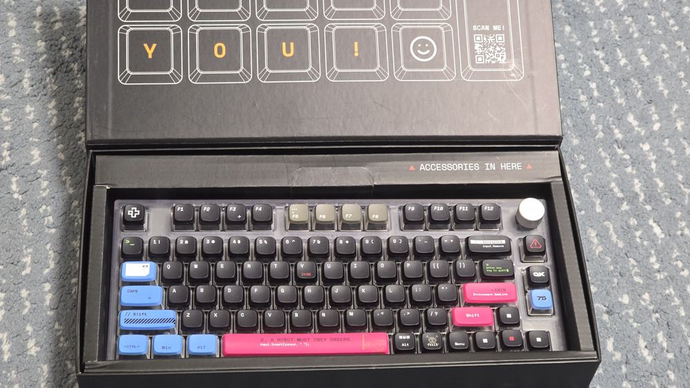 Tastatura qwertykey 75