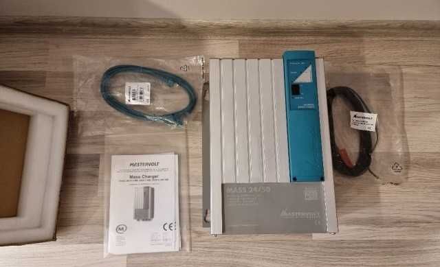 Зарядно за акумулатори Mastervolt MASS 24/50