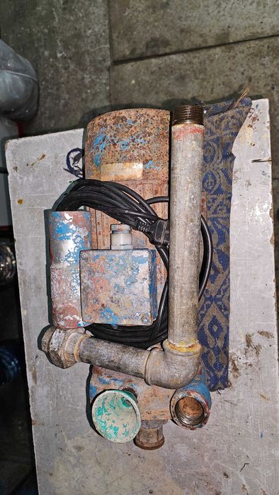 Водна помпа Елпром 1.1 kW – за ремонт или части