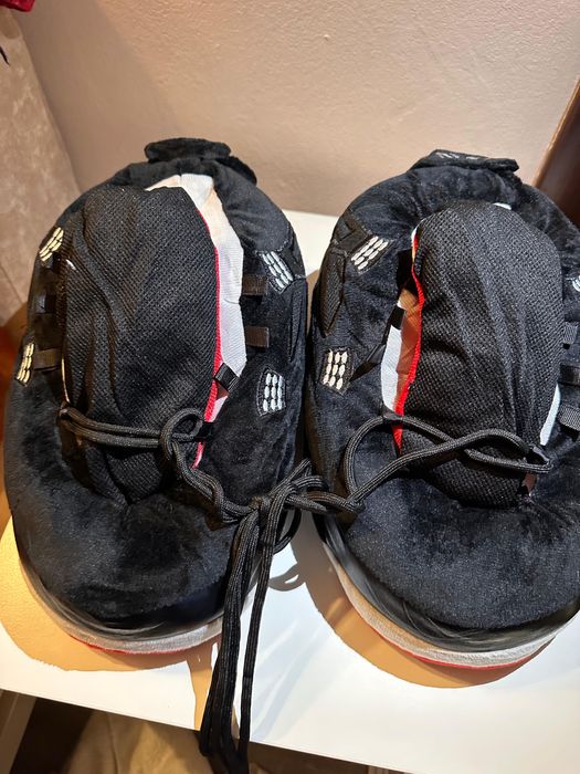 Papuci de casa  jordan 4