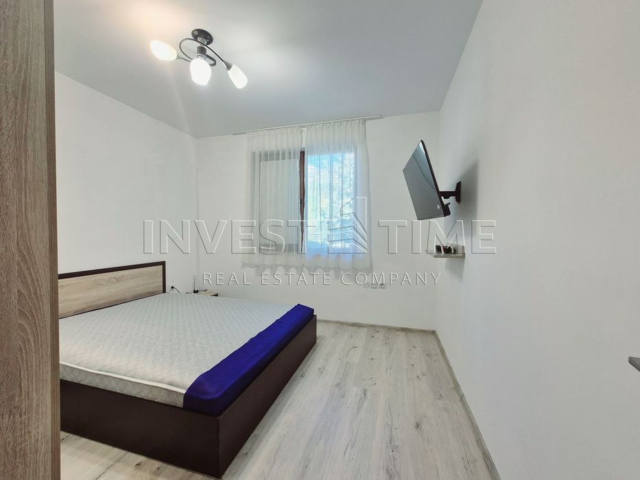 Дава се под наем Тристаен апартамент в Варна, Бриз - 90 кв.м за 816 € - Снимка #3