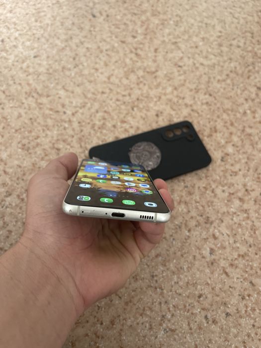 Срочно продам galaxy s21 fe