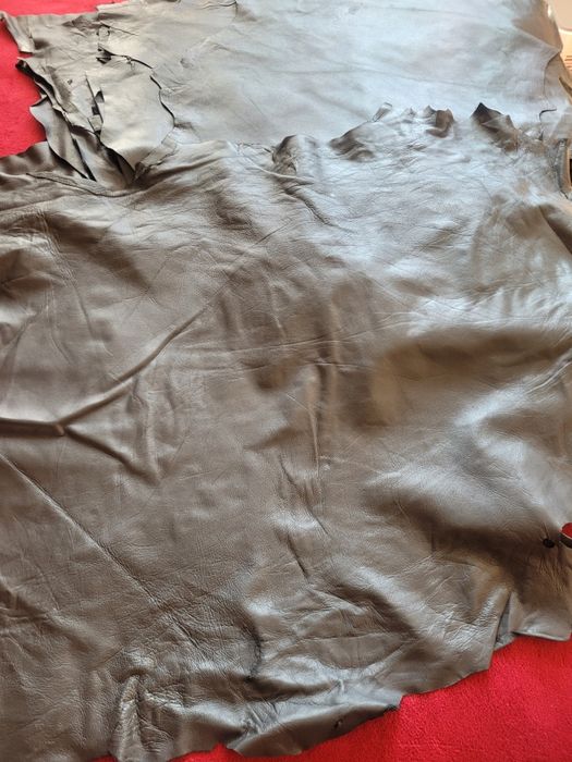 Обработени, меки агнешки кожи