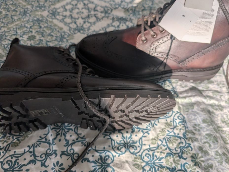 Ghete iarna Reserved 43 ,piele,  produs nou