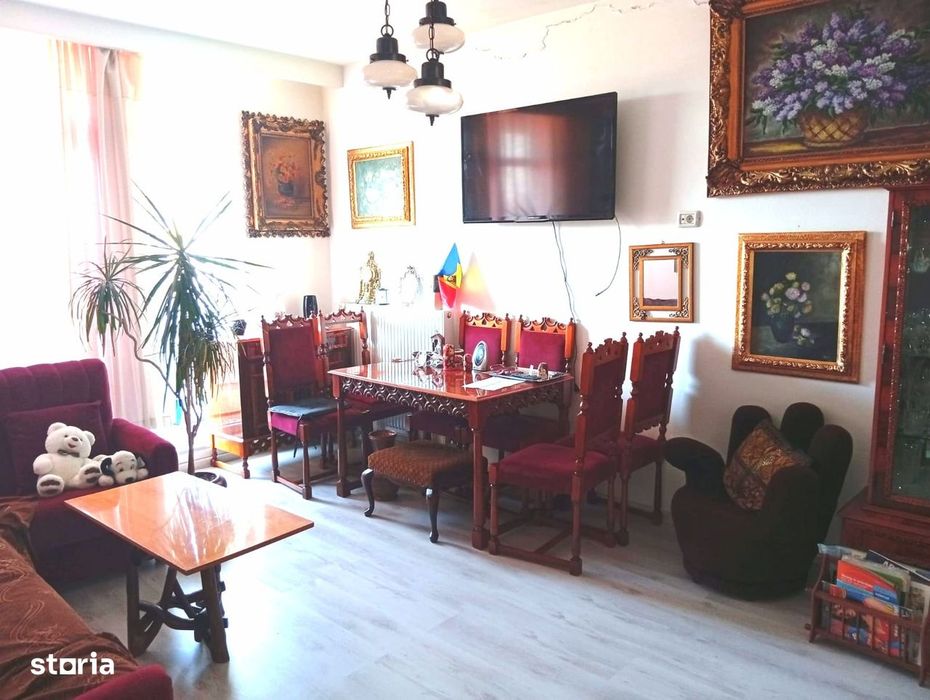 Apartament 2 camere în blocul Urbana, pe bulevardul Iuliu Maniu