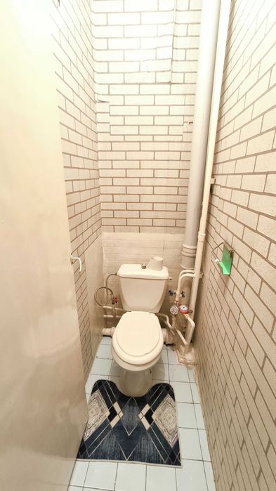 Продаётся 3-комнатная квартира 105-серии. ЭТАЖ-3/5. мкр.ВЕРХНИЙ ОТЫРАР