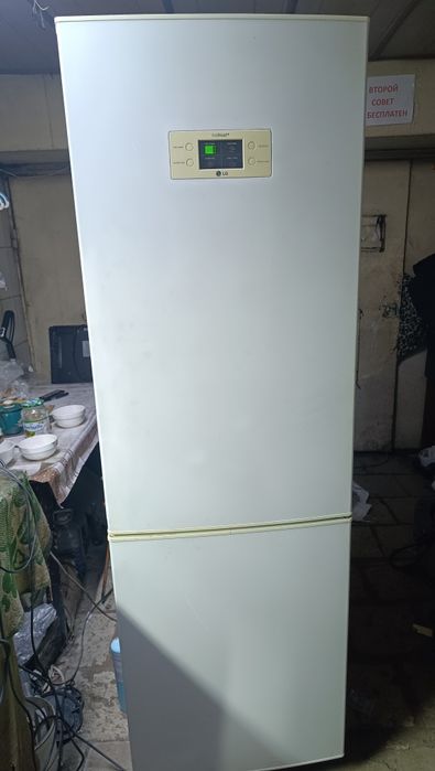 Продам холодильник рабочий