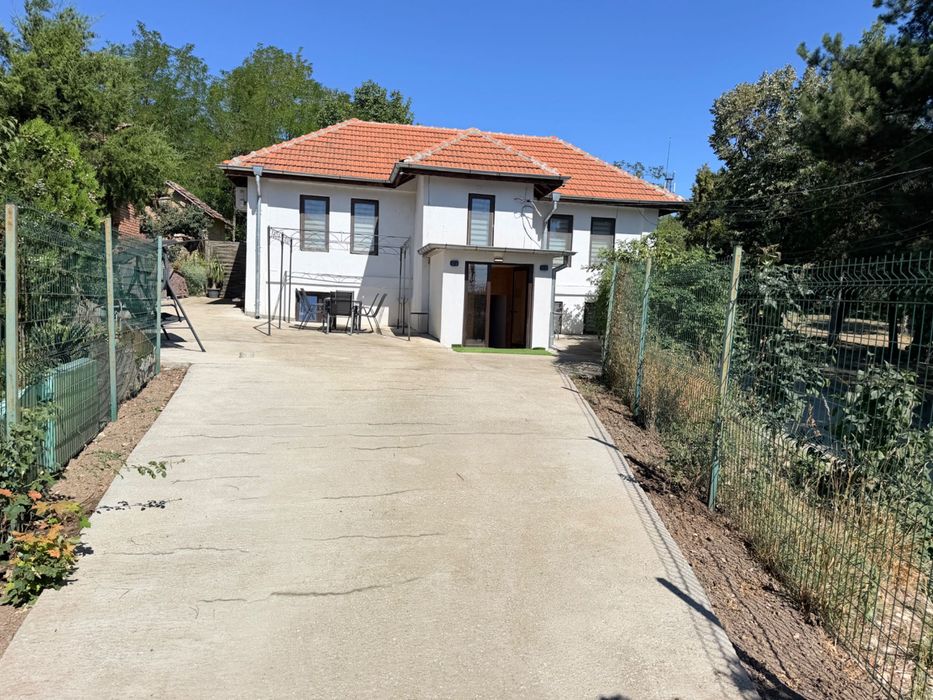 Продавам Къща в с. Пелишат