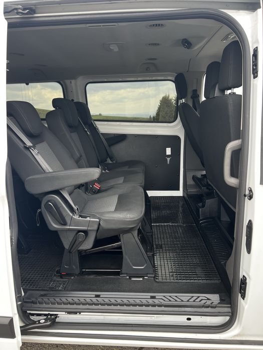 Ford Transit custom 2023