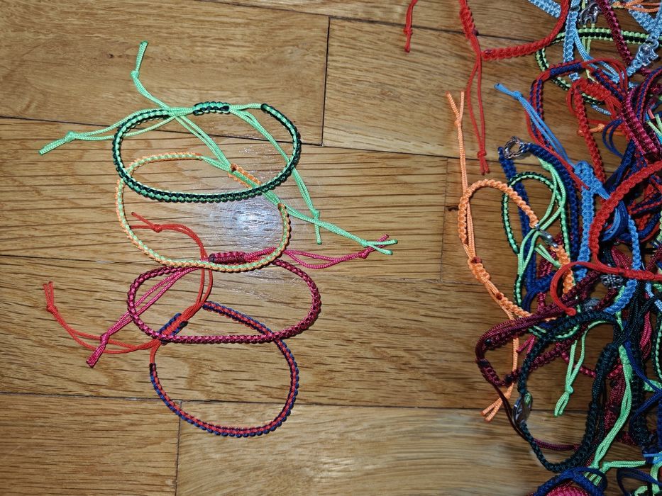 Гривни ръчна изработка