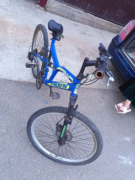 Vand bicicletă. Pret 350lei