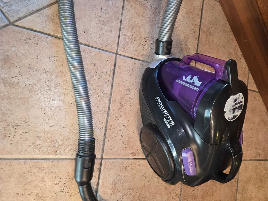 Прахосмукачка Rowenta compact power cyclonic