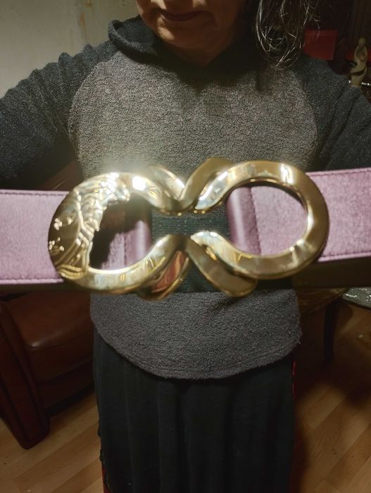 Колан Versace. Чисто нов, естествена кожа