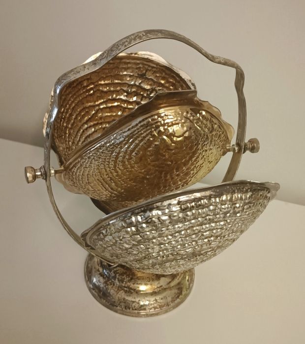 СРЕБРО - триетажна поставка за стриди Mayell Queen Anne