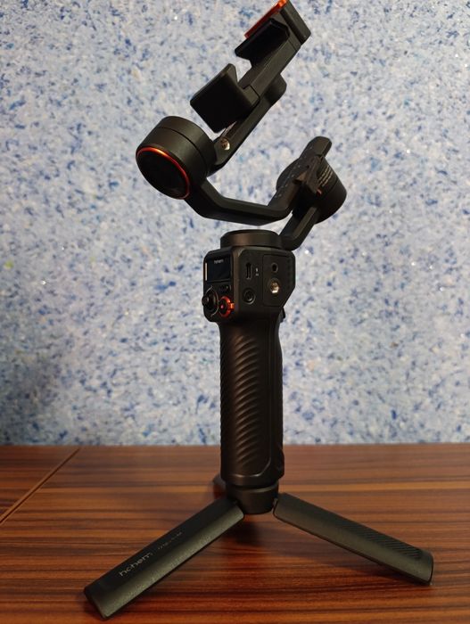 Hohem M6 sotiladi Ideal