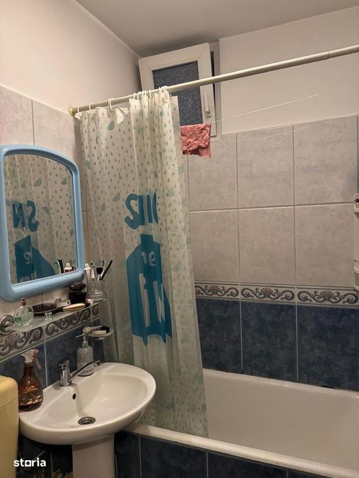 cv 199 Victoriei zona RFN Apartament cu 2 camere Decomandat !