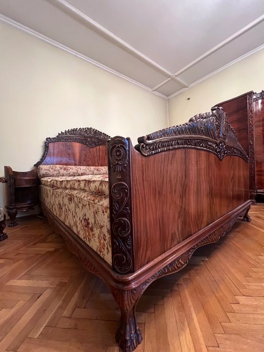 Set mobilier de arta, sculptat - lemn fag / nuc_Craiova