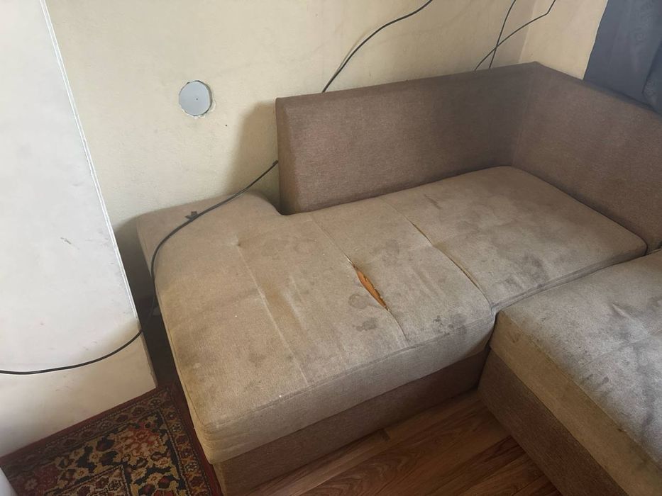 Продается б/у угловой диван