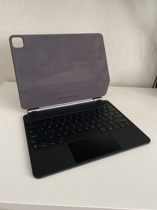 Клавиатура для iPad Pro 12,9