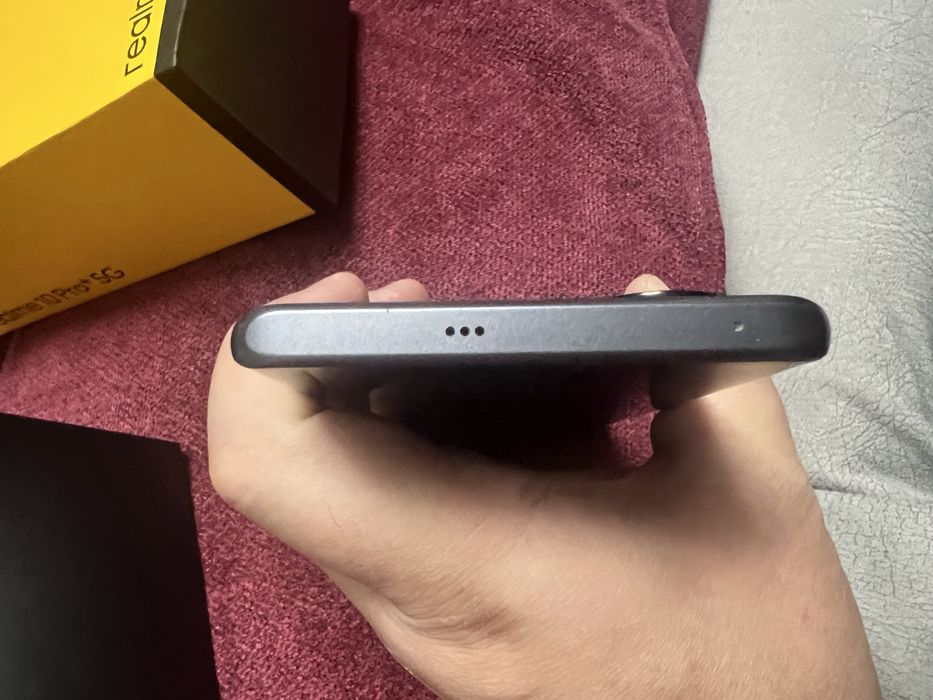 Realme 10 pro + (12/256)