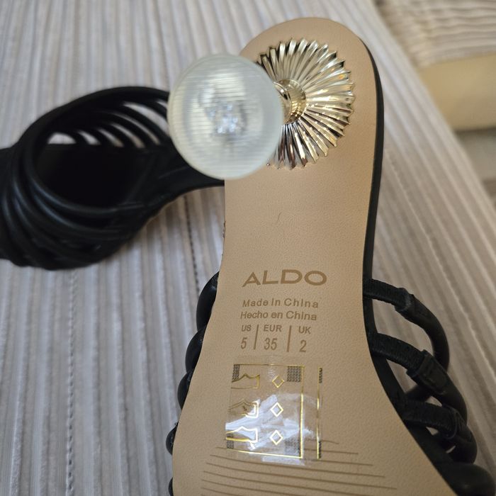 Aldo 35 размер 22,5см